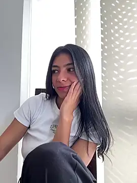 Liissa cute  online show from 02/19/25, 06:32