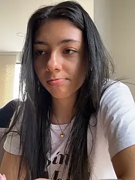 Snapshot of Liissa_cute_ chatting on 08/02/26, 08:40 Liissa cute online show from 08/02/26, 08:40