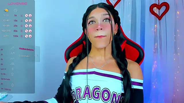 Snapshot of Emaa- chatting on 01/09/25, 03:47 Emaa- online show from 01/09/25, 03:47