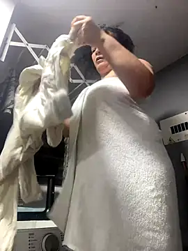 Snapshot of Sweeetness_Milf chatting on 10/22/25, 12:33 Sweeetness Milf online show from 10/22/25, 12:33