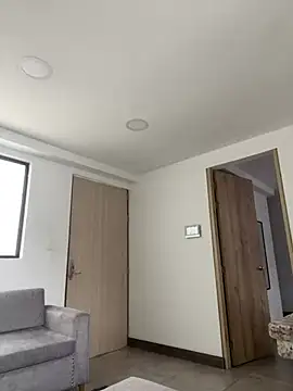 Snapshot of LauraCadwell chatting on 02/21/25, 02:16 LauraCadwell online show from 02/21/25, 02:16