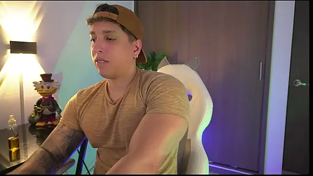 appolo allen online show from 10/31/25, 05:41