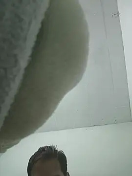 Luisf1267 online show from 02/07/26, 05:44