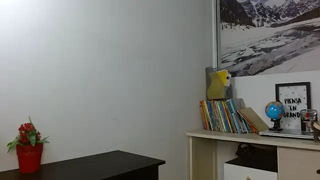 peyton golden1 online show from 11/04/25, 03:27