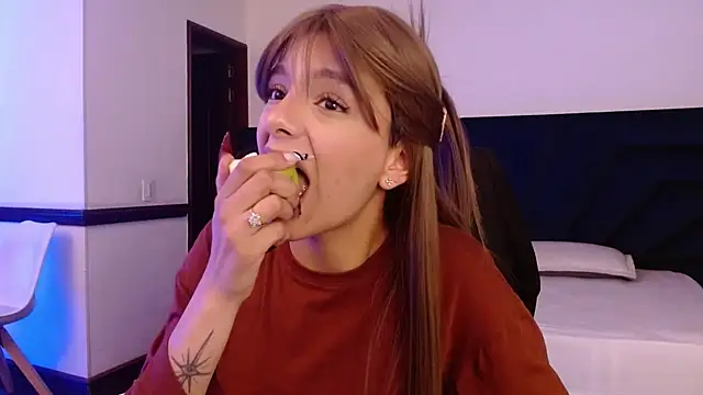 peyton golden1 online show from 04/10/26, 03:12