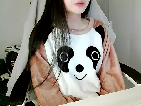 Yin-girl online show from 01/10/26, 05:15