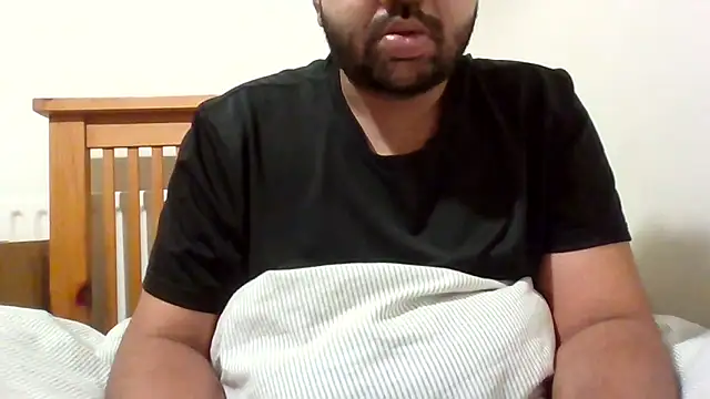 whoreboi98 online show from 04/14/26, 08:48