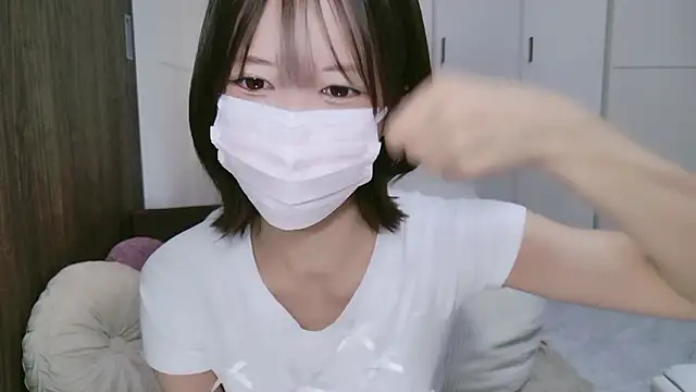 TsukasaSakai online show from 11/16/25, 07:36