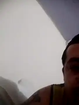 juanbenitez2 online show from 03/18/25, 05:20