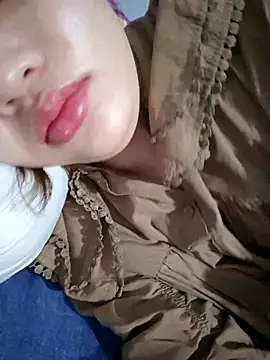 Snapshot of Wettpussyxx chatting on 11/05/25, 08:14 Wettpussyxx online show from 11/05/25, 08:14