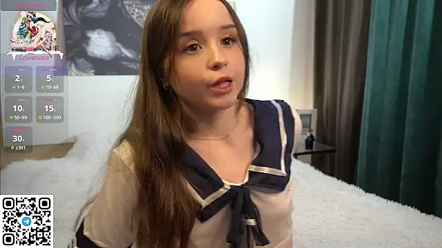 Snapshot of RenetTolken chatting on 12/22/24, 08:03 RenetTolken online show from 12/22/24, 08:03