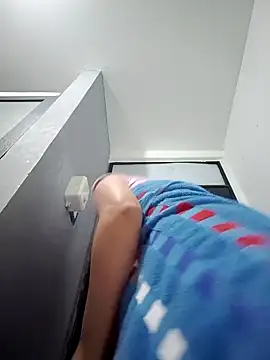 baby five online show from 04/15/26, 12:39