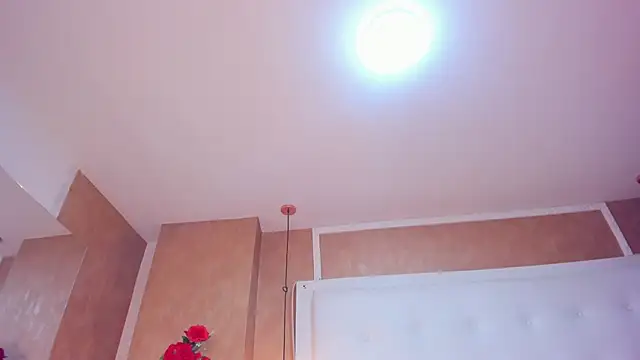 emilyadams0 online show from 02/22/25, 01:44