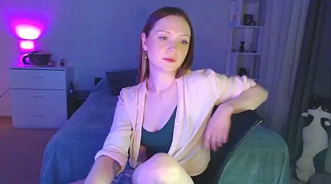 Snapshot of Allaria chatting on 02/27/25, 07:37 Allaria online show from 02/27/25, 07:37