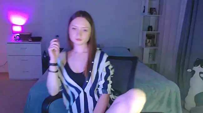 Snapshot of Allaria chatting on 03/19/25, 07:17 Allaria online show from 03/19/25, 07:17