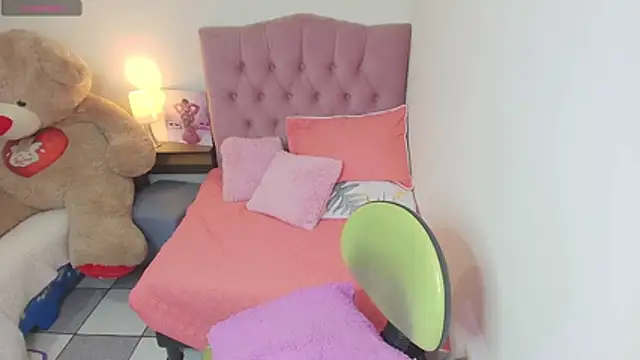 sofiasex99 online show from 06/03/26, 08:03