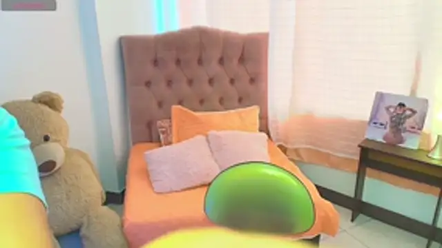 sofiasex99 online show from 07/28/26, 08:01