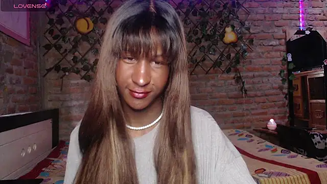 Angell Dustt  online show from 03/25/26, 09:32