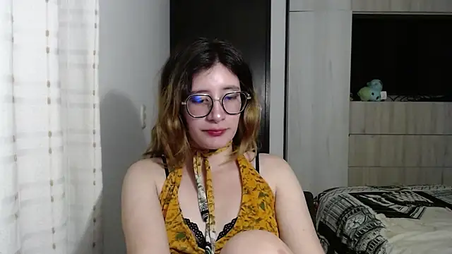 mariana124- online show from 12/09/24, 06:46