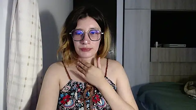 mariana124- online show from 12/13/24, 02:38