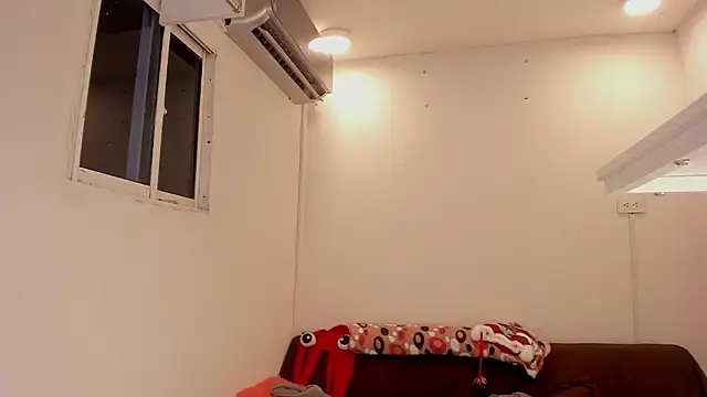 meganrossee69 online show from 12/27/24, 12:29