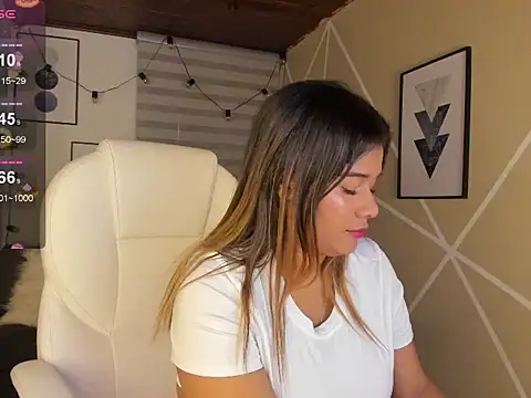 Enma  clark online show from 11/08/25, 04:12