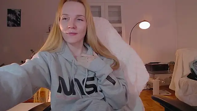 ginger vi online show from 02/28/25, 01:58