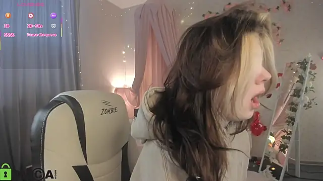 Vanessa Walters online show from 03/15/26, 03:12