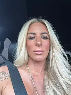 blondiluvsanal online show from 07/05/26, 07:32