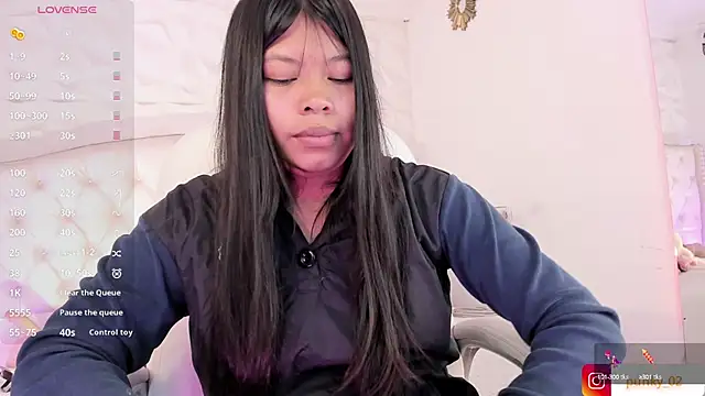 Snapshot of Punkys_ chatting on 01/30/25, 07:48 Punkys online show from 01/30/25, 07:48