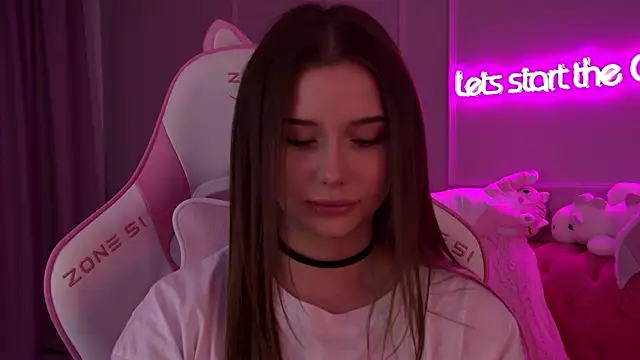 DianaVert online show from 02/18/25, 09:09