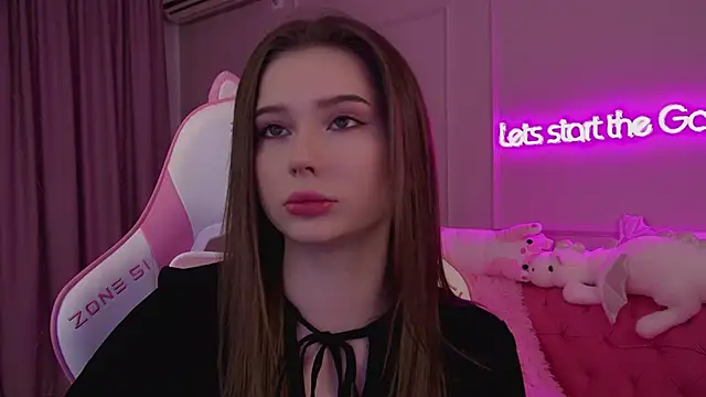 DianaVert online show from 03/18/25, 06:15