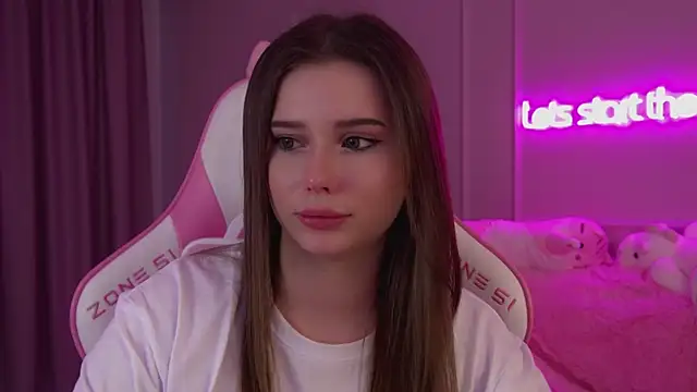 DianaVert online show from 03/21/25, 03:55