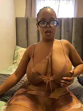 Saggy areola95 online show from 05/15/26, 11:06