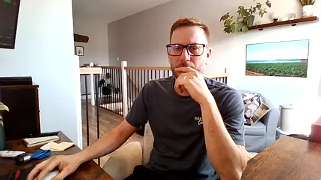 Bigdicktrav902 online show from 04/08/26, 01:33