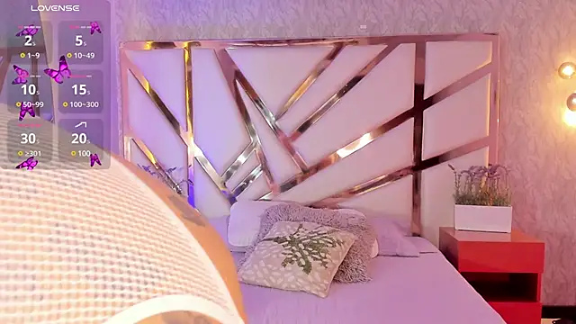 Maya Bluee online show from 02/11/25, 03:40