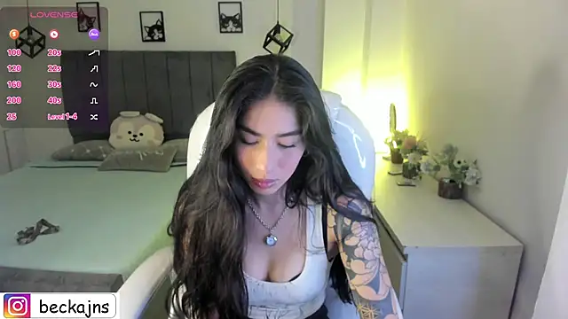 Beck jones online show from 10/23/25, 03:22