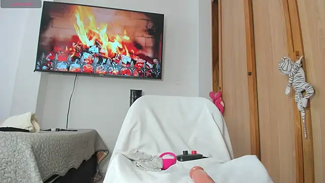 lily evil online show from 05/28/26, 02:14