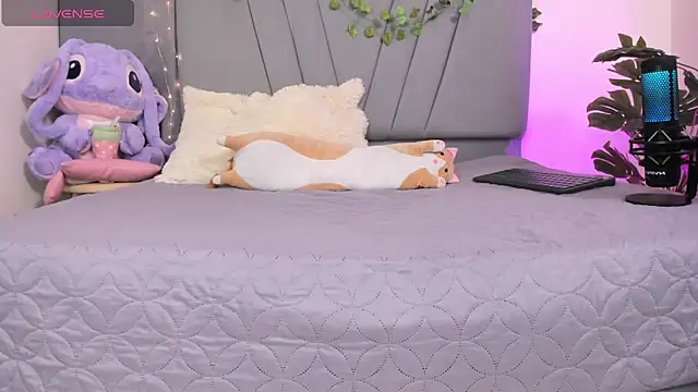 emy bonita1 online show from 02/27/25, 02:21