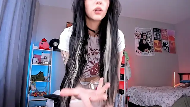 Viv Player online show from 03/15/25, 07:31