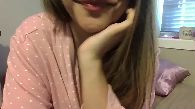 Snapshot of ChocolateCookie9 chatting on 10/23/25, 08:07 ChocolateCookie9 online show from 10/23/25, 08:07