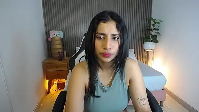 venuz lee online show from 12/12/24, 12:55