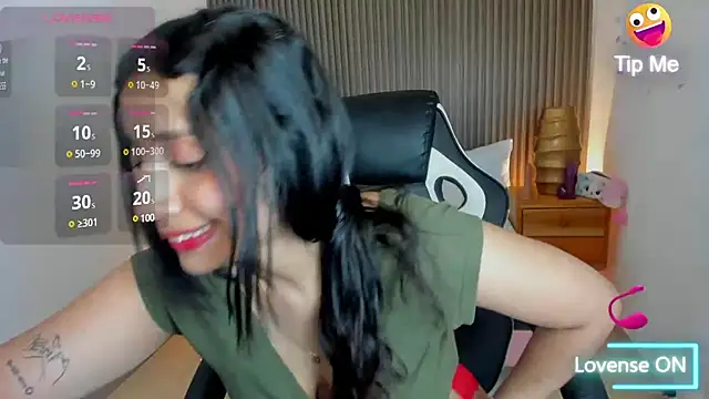 venuz lee online show from 01/30/25, 01:10