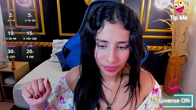 venuz lee online show from 02/17/25, 01:10