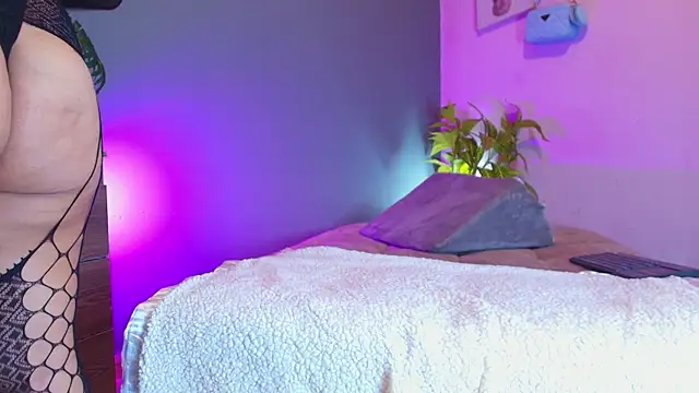 jade brunnette online show from 05/16/26, 07:45