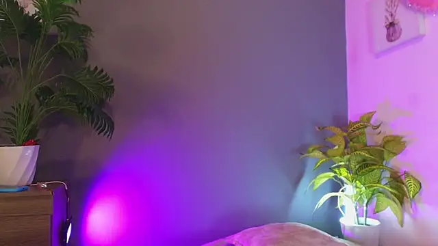 jade brunnette online show from 05/21/26, 08:27
