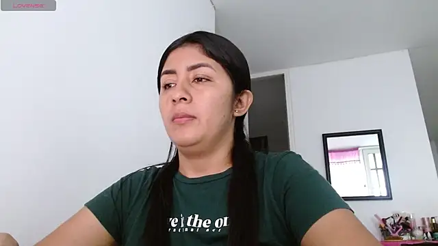 danna peterson1 online show from 12/04/25, 08:28