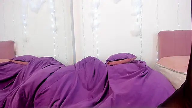 DashaFoxxx online show from 11/05/25, 01:44