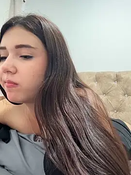 mia cooper 24 online show from 03/21/26, 08:19