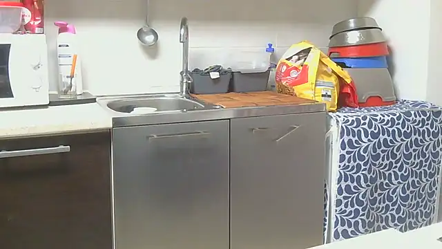 couplemilf2 online show from 04/10/26, 06:45